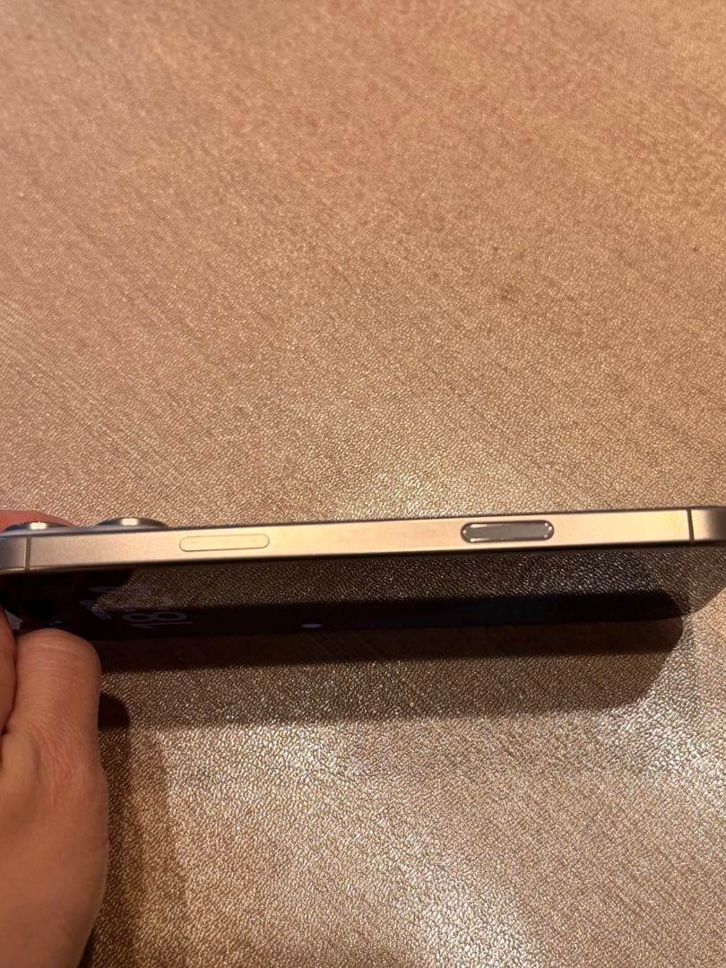 iPhone16pro max 512 93% 箱あり付属品完備