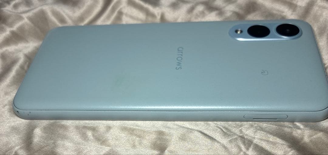 arrows FCG02 We2スマホ　64G SIMフリー