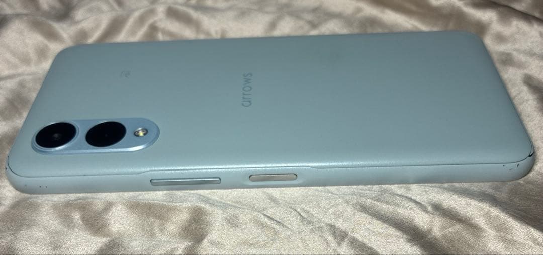 arrows FCG02 We2スマホ　64G SIMフリー