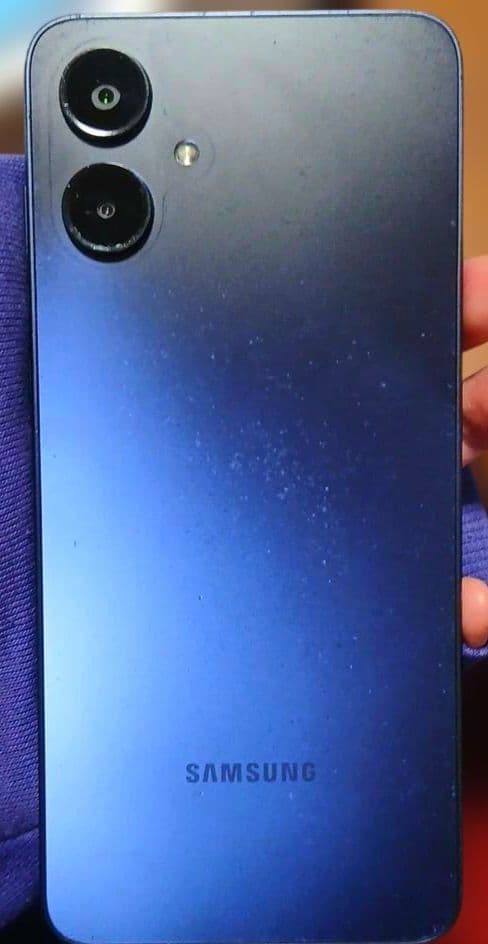 Samsung Galaxy A25 5G 本体ブラック