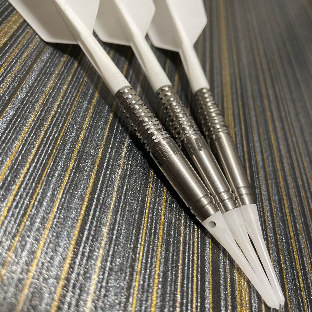 激レア ソフトダーツ バットダーツ トルピード 投げやすい 角形のカット