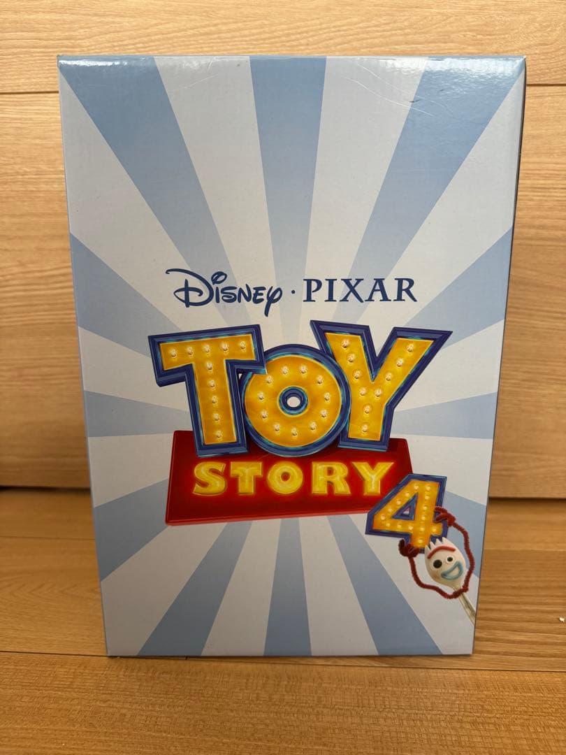 【新品未使用】ディズニートイストーリー4 ボーピープ テーブルランプ