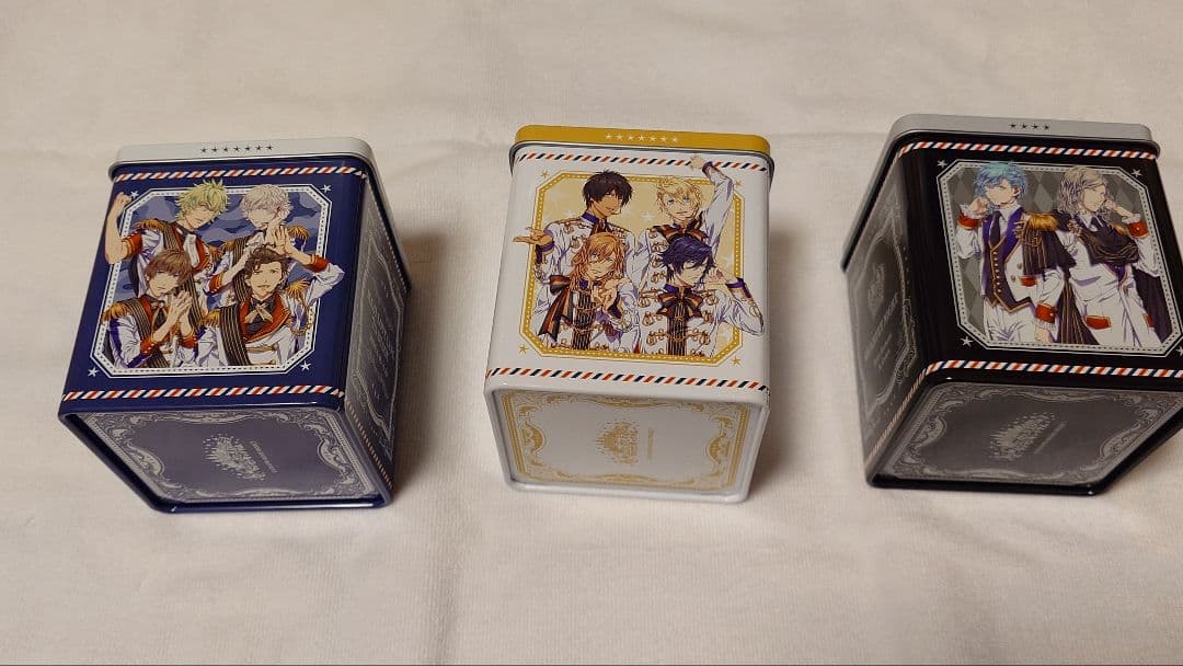 うたプリ　AGF　リバーシブルショルダー　一十木音也　クッキー缶　光るバッジ