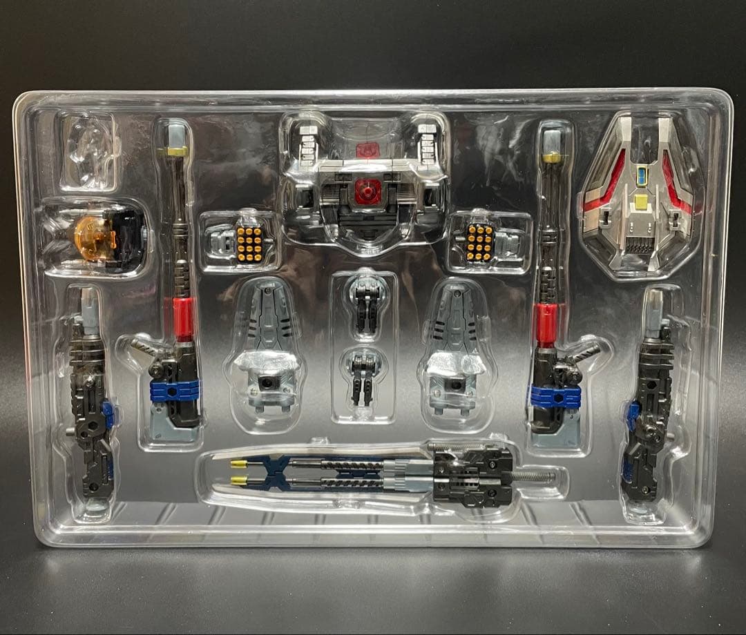 ダイアクロン　バトルコンボイ、パワードグレイター、鎧装強化ウェポンセット