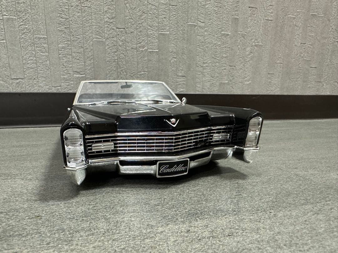 Cadillac Deville 1/18 ローライダーカスタム