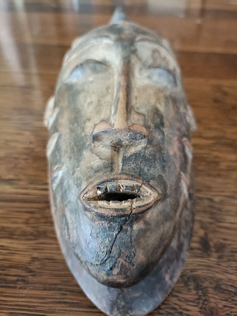 アフリカンマスク 木製彫刻