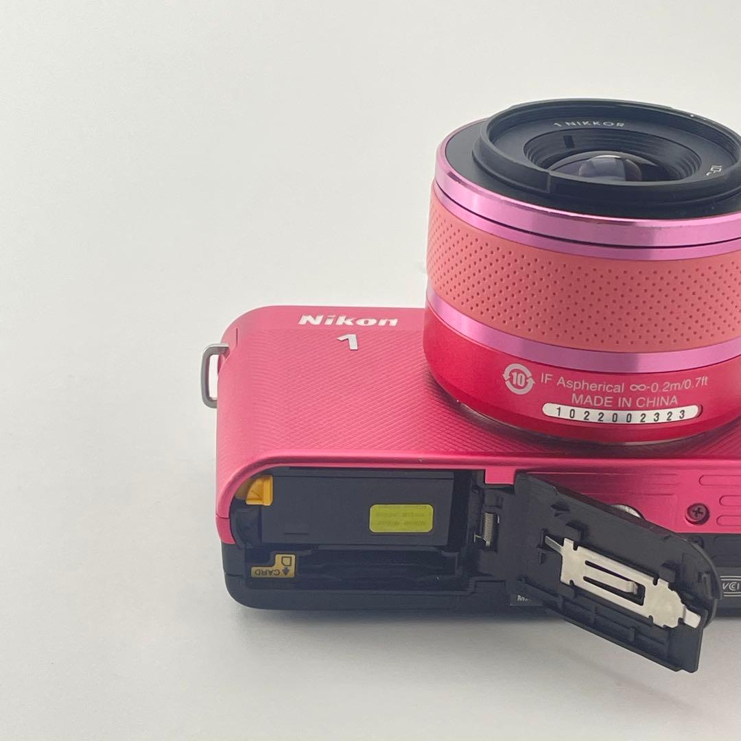 【極上美品・返品保証】Nikon1 J2ピンク10-30 レンズキット