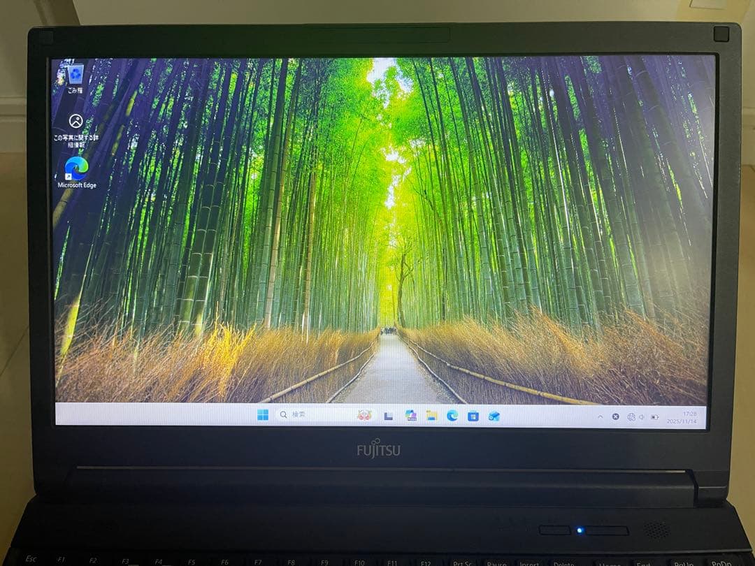 富士通 FMV LIFEBOOK A5511/G 程度良