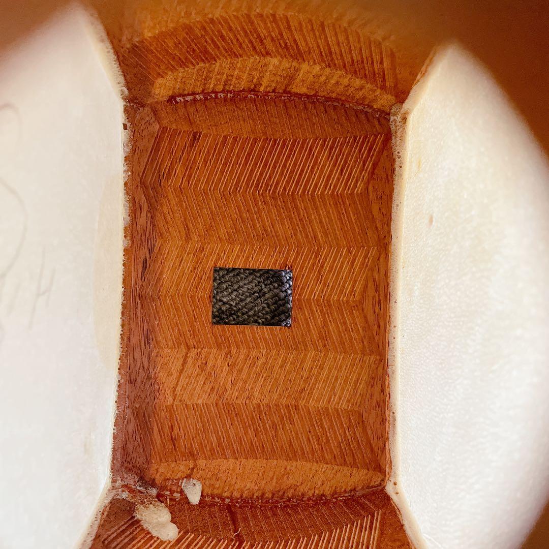 三味線 虎トチ入り紅木 中棹 金細 2枚溝 犬皮 子持ち綾杉胴 和楽器