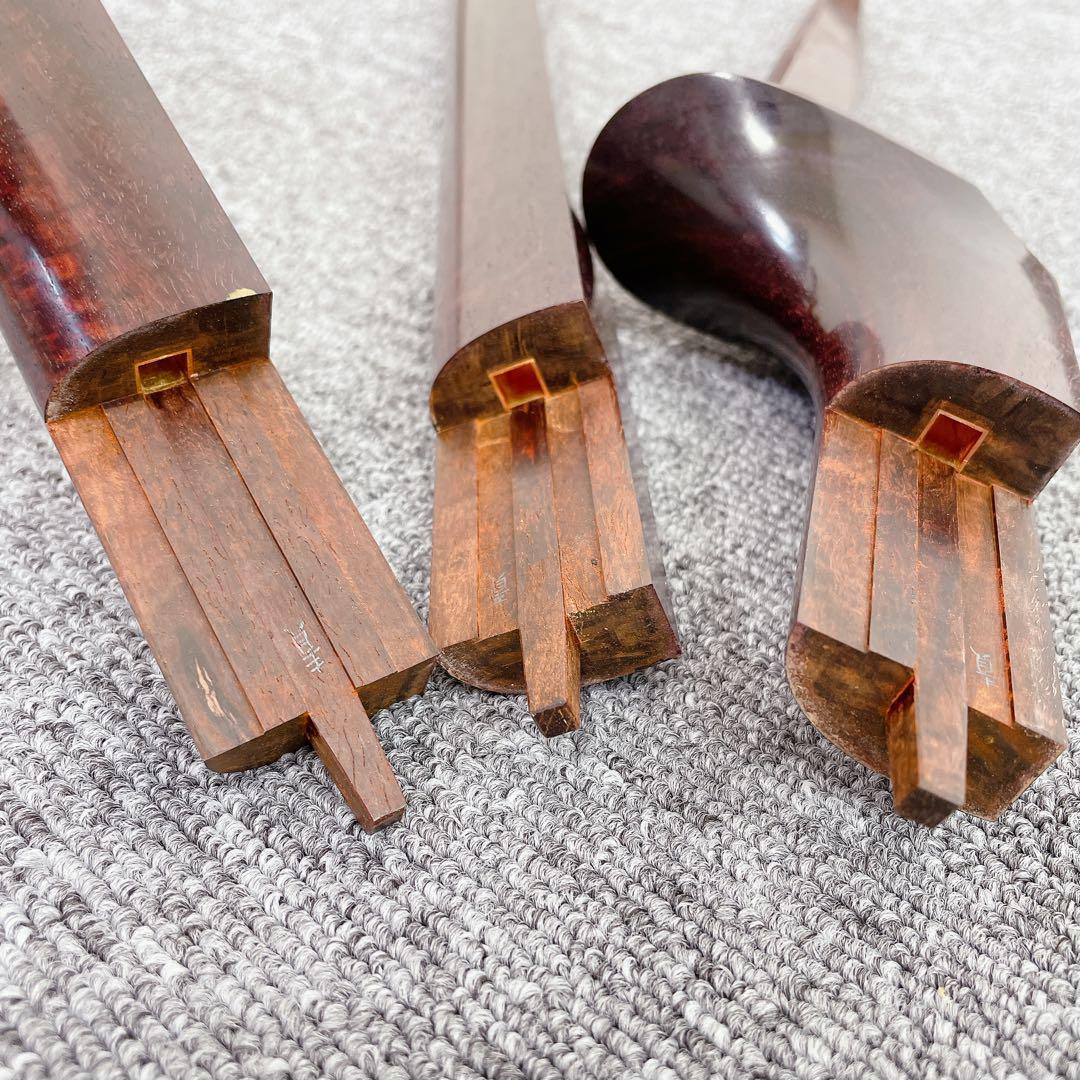 三味線 虎トチ入り紅木 中棹 金細 2枚溝 犬皮 子持ち綾杉胴 和楽器