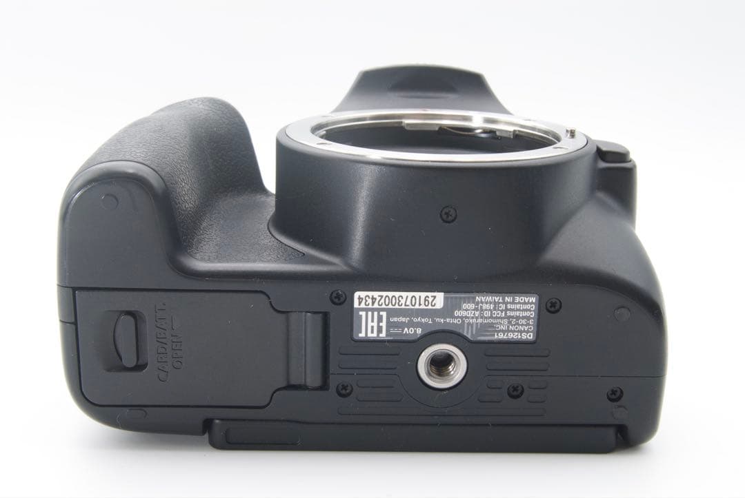 Canon EOS Kiss X10 ダブルレンズ　4K動画　デジタル一眼レフ