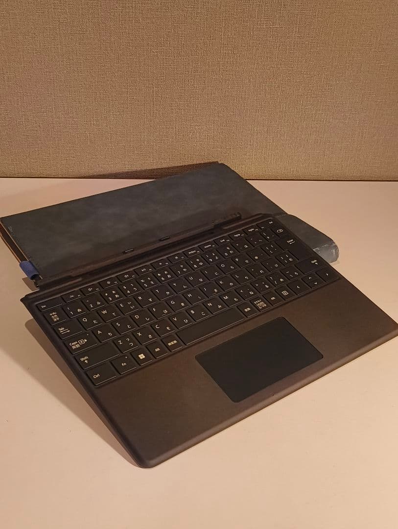 Microsoft Surface Pro 8 本体 + キーボード + マウス