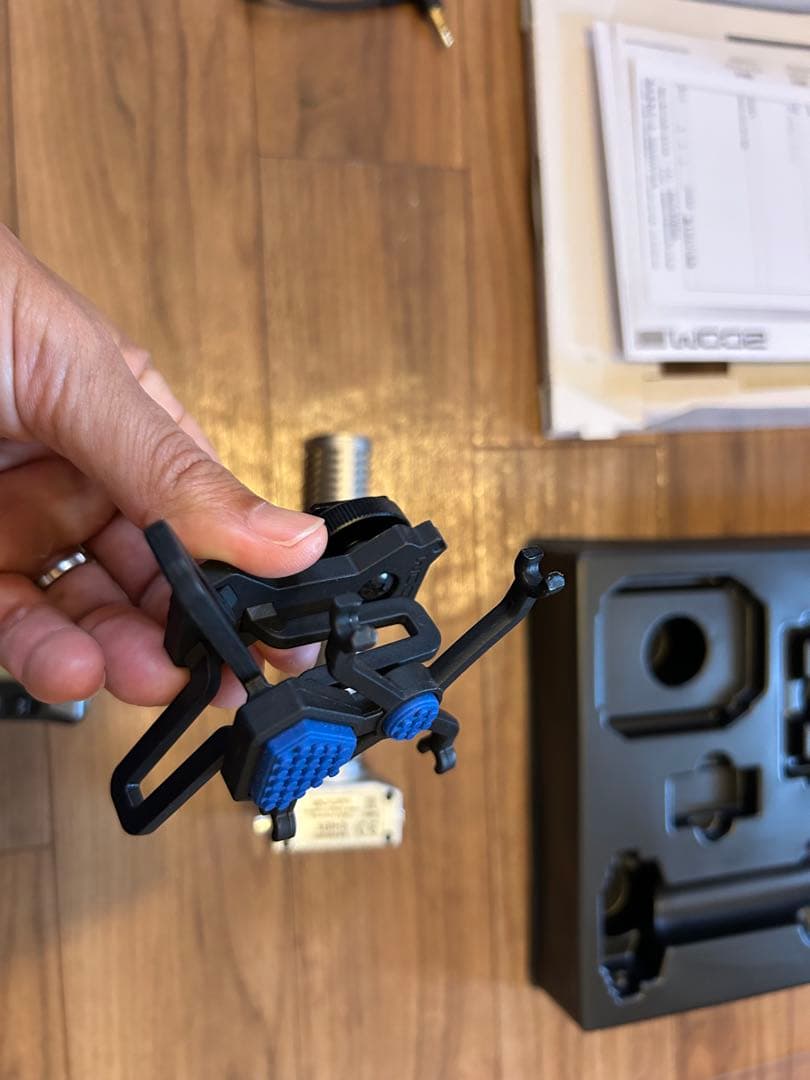 再値下げ！ZOOM F1 フィールドレコーダー