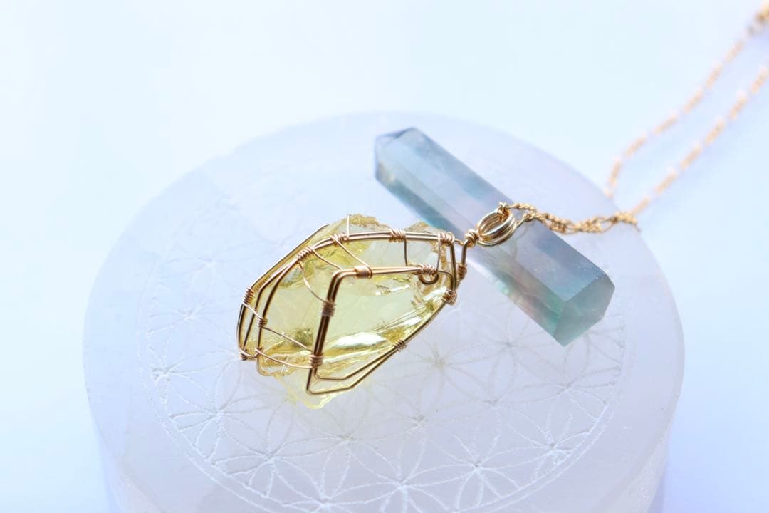 アンダラクリスタルワイヤージュエリーネックレス✧セレスチャルイエロー✧ペンダント