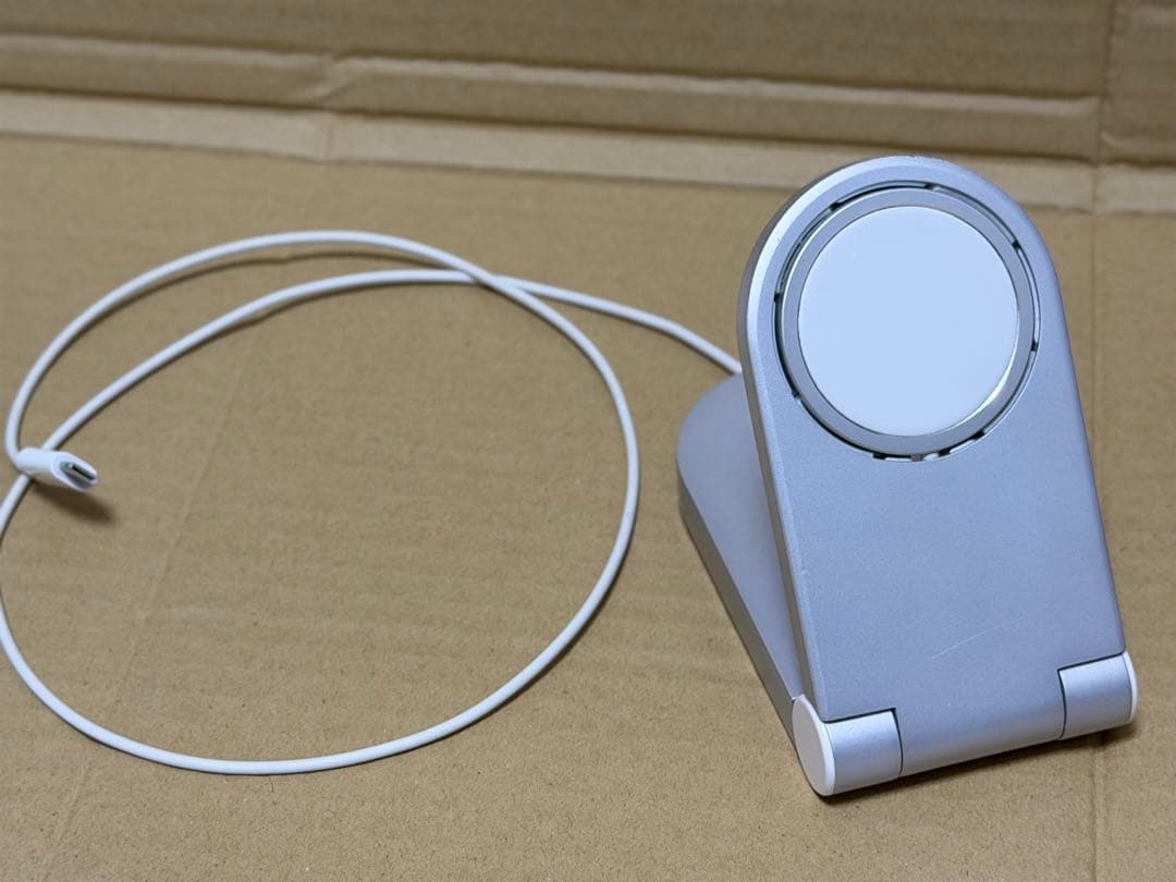 Apple iPhone 15 256GBブルー MagSafe充電器付き