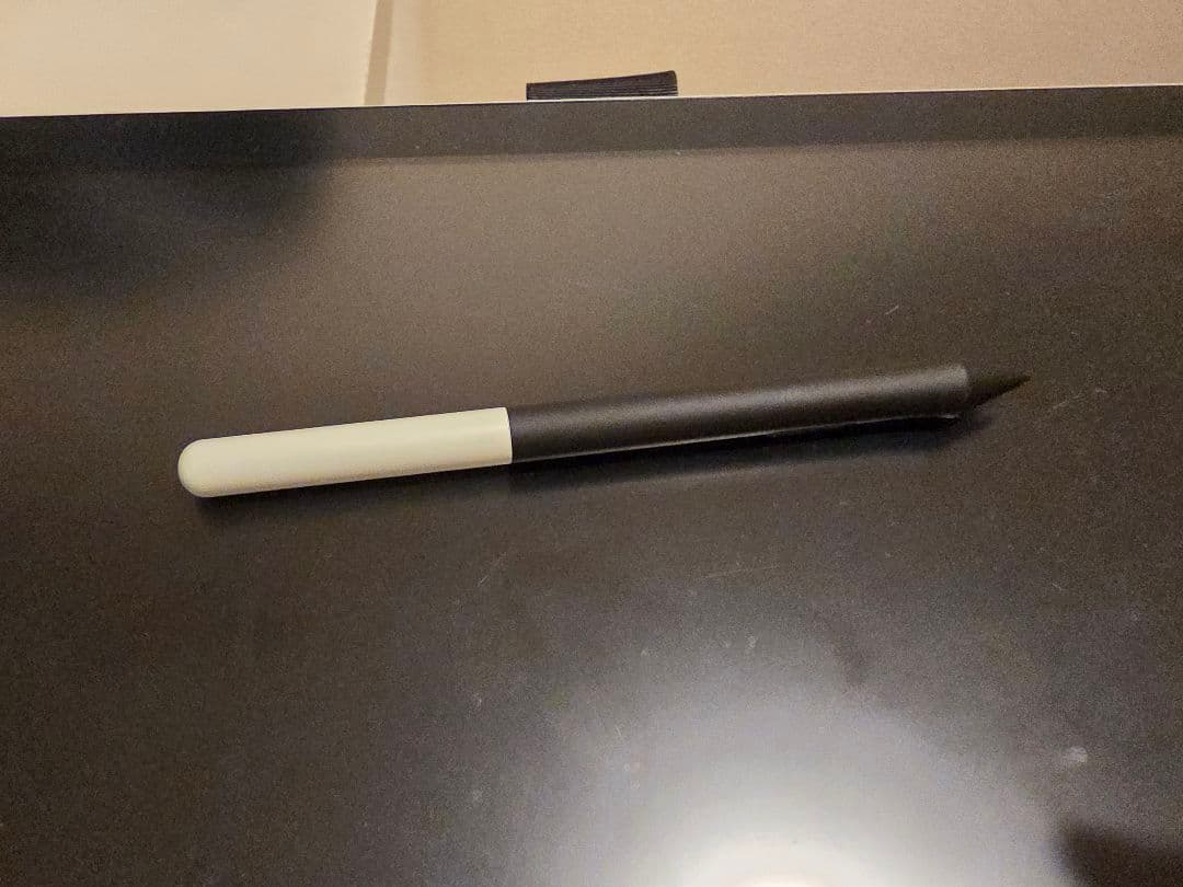 【ジャンク品】Wacom One DTC133 13.3インチ 液晶ペンタブ