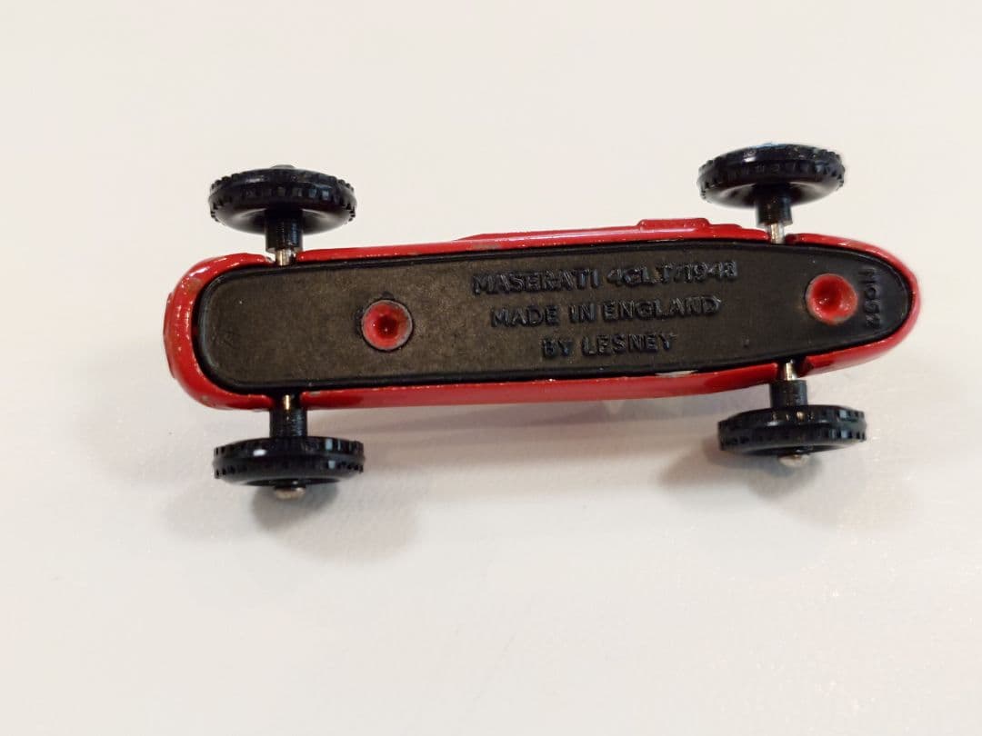 ミニカー MATCHBOX No.52 MASERATI 4CL T