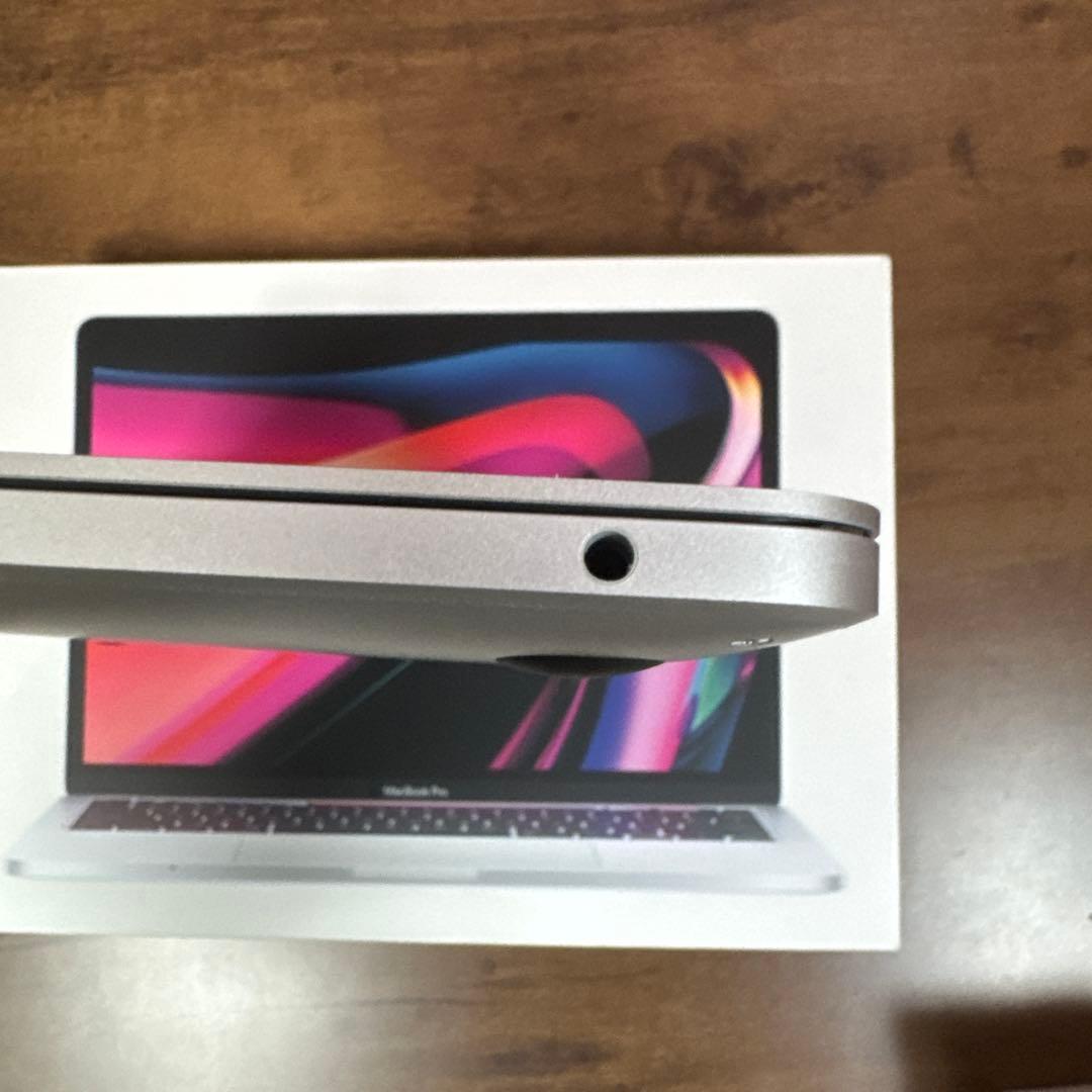 Apple MacBook Pro 2020 M1チップ 8GB 256GB