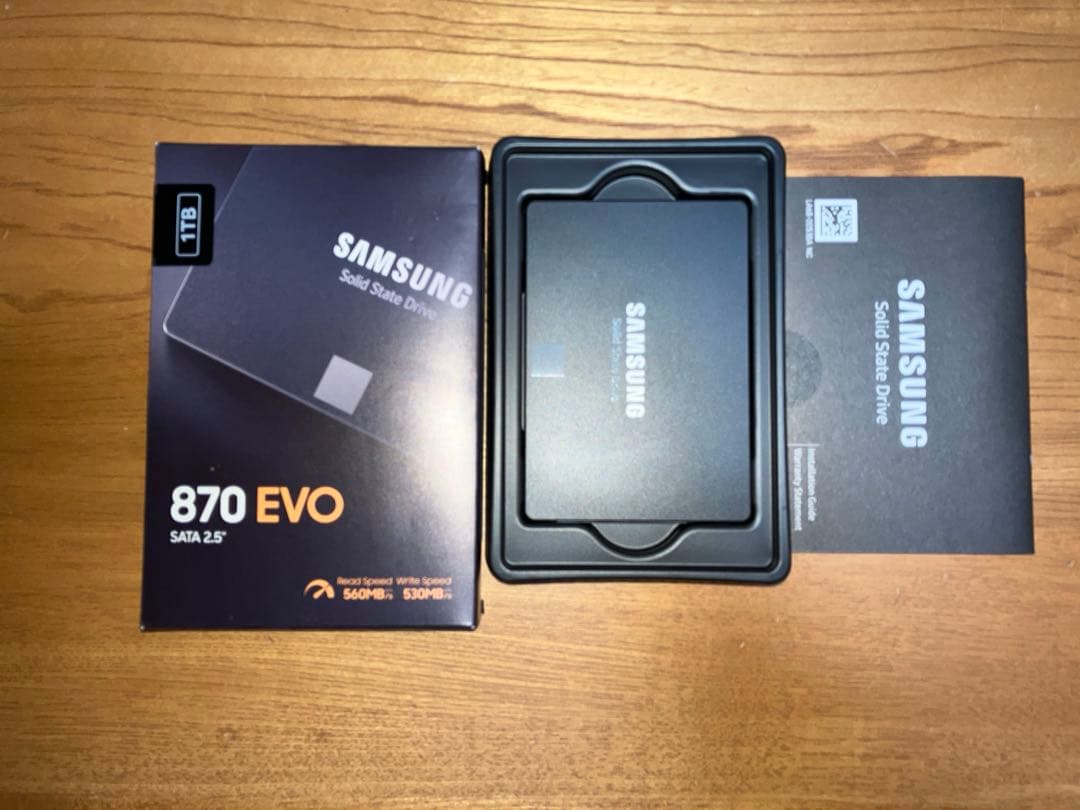 Samsung (サムスン) 870 EVO 1TB SATA 2.5インチ