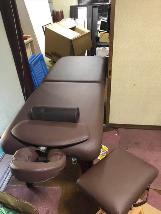 折りたたみ式マッサージベット