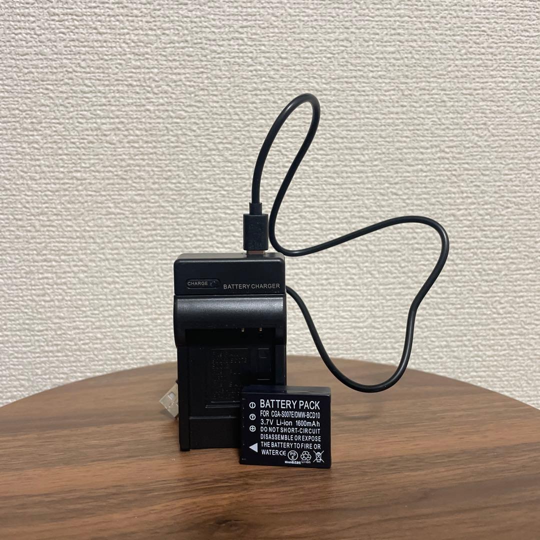 【オールドコンデジ】 Panasonic LUMIX DMC-TZ3