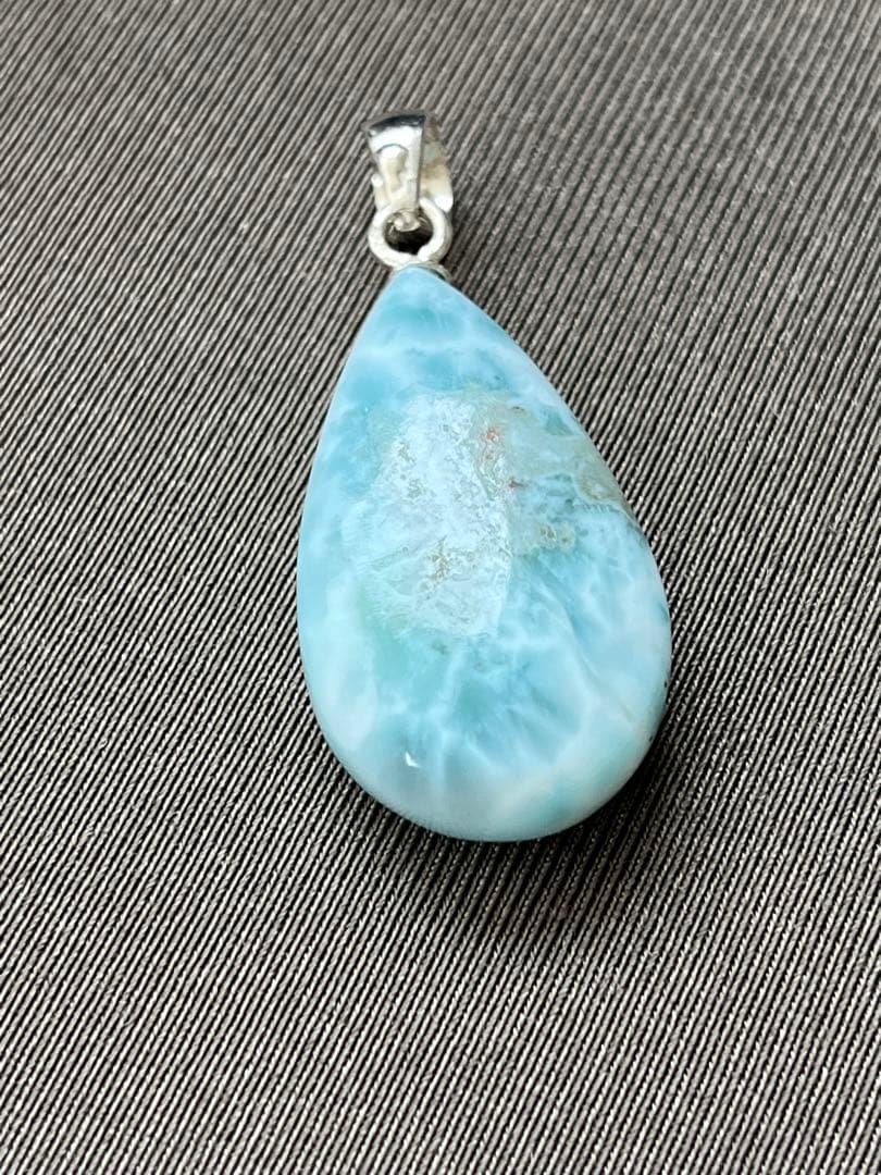 天然石☆品質良し！ラリマーしずく型ペンダントップ☆ラリマーらしい模様が素敵♡