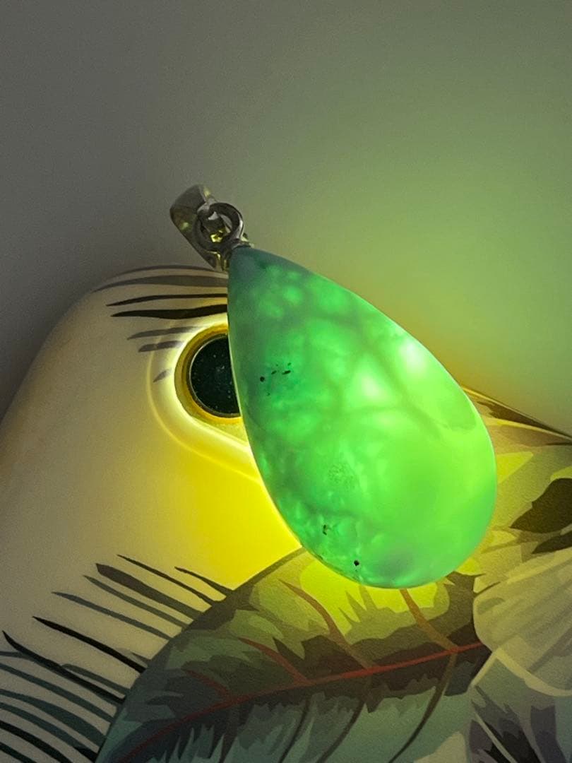 天然石☆品質良し！ラリマーしずく型ペンダントップ☆ラリマーらしい模様が素敵♡