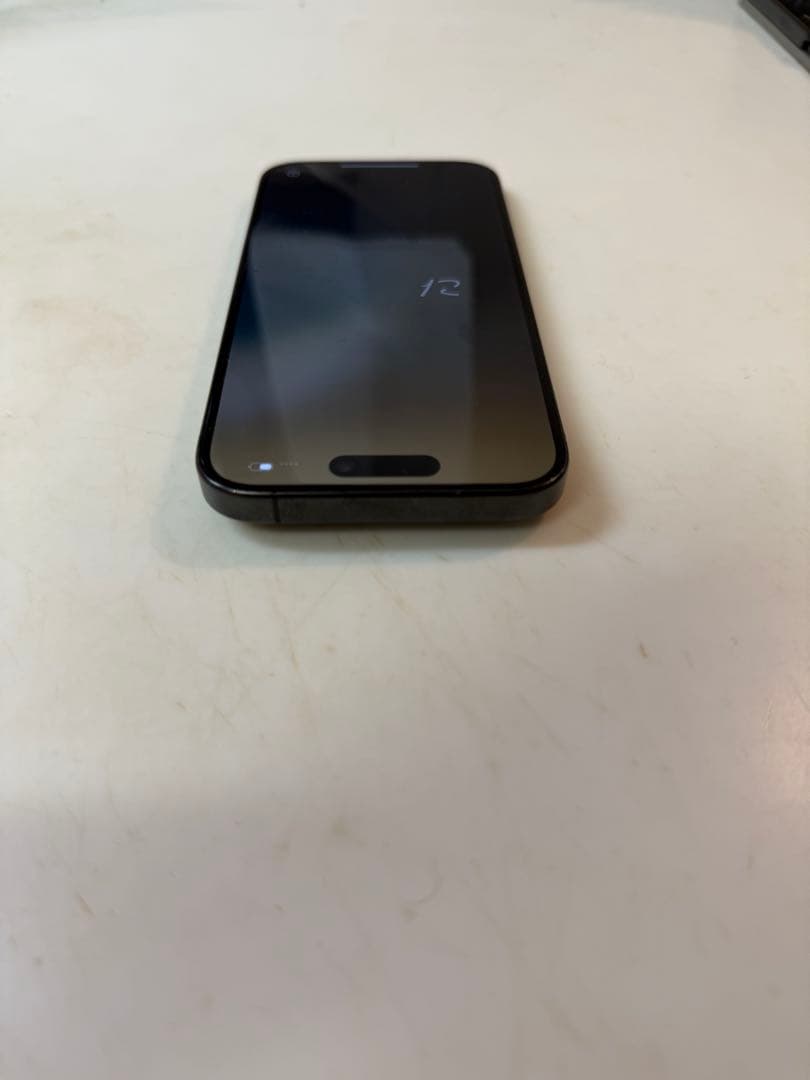 iPhone 15 Pro 512GB ブラックチタニウム 本体