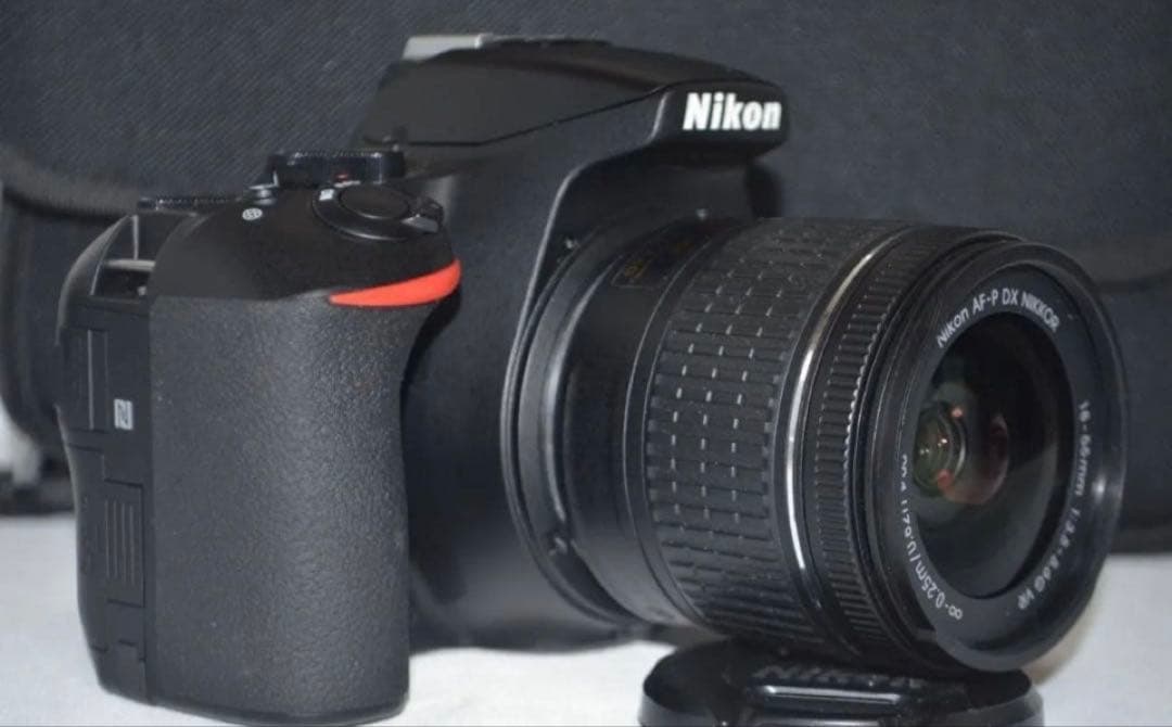 極上美品！Nikon 5600 18-55mmキット　シャッター回数700回未満