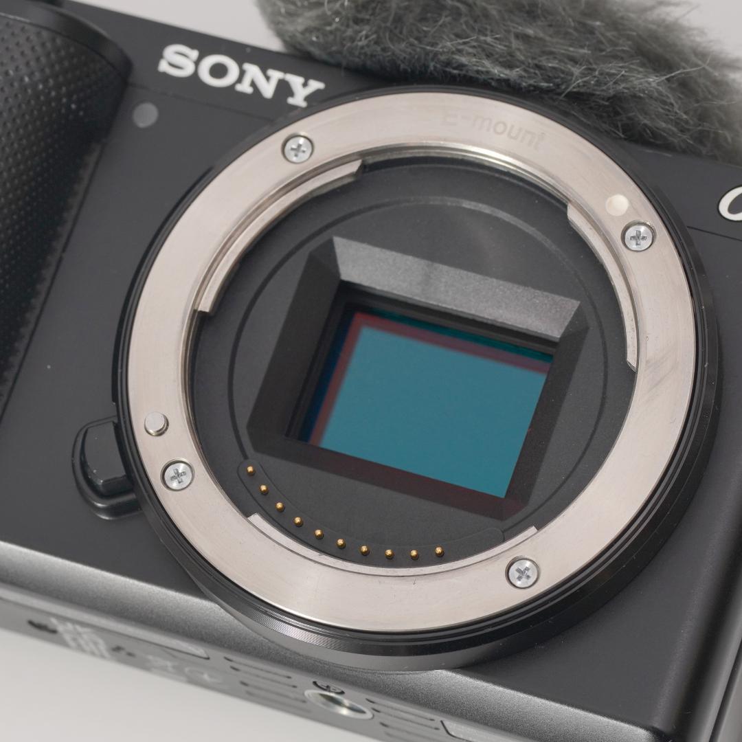 SONY VLOGCAM ZV-E10 ボディ＋充電器＋予備バッテリー
