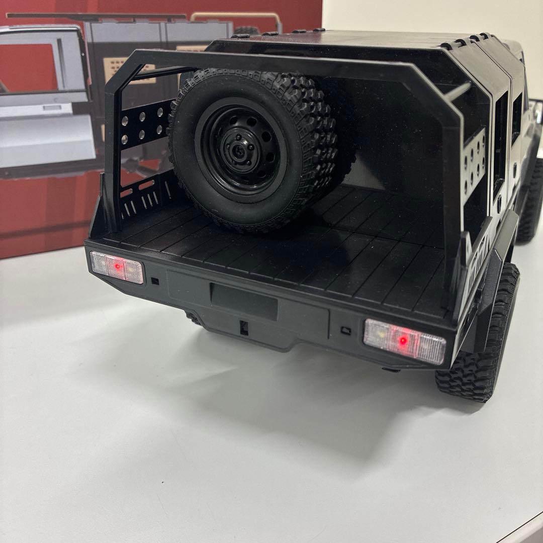 ランドクルーザー オフィシャルライセンスモデル　オーバーランド仕様　シルバー