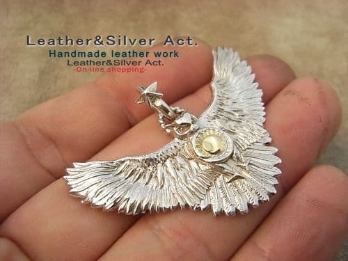 フクロウ、梟、ペンダントトップ　シルバー925 手彫り　ハンドメイド　k18無垢