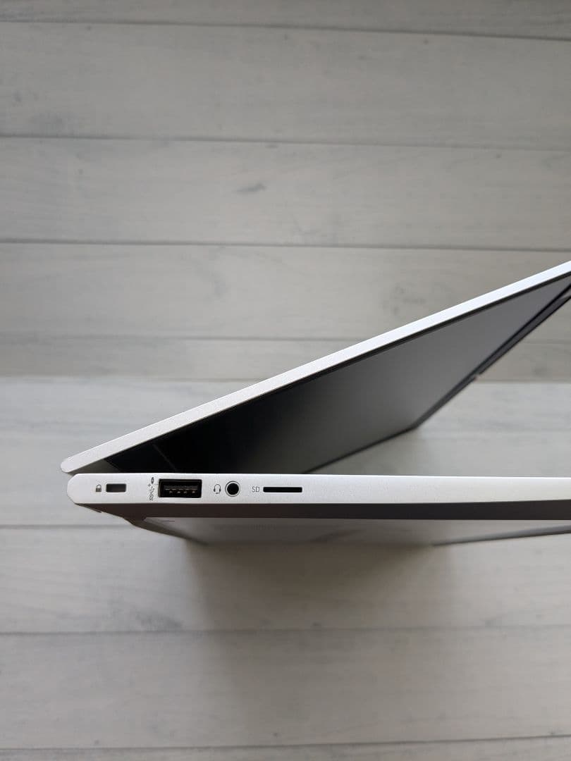 ⑩ HP Probook 430 G8 16GB 256GB Office