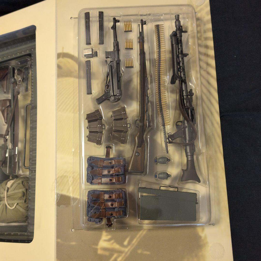 Fallschirmjäger \"Max\" 4周年記念フィギュア