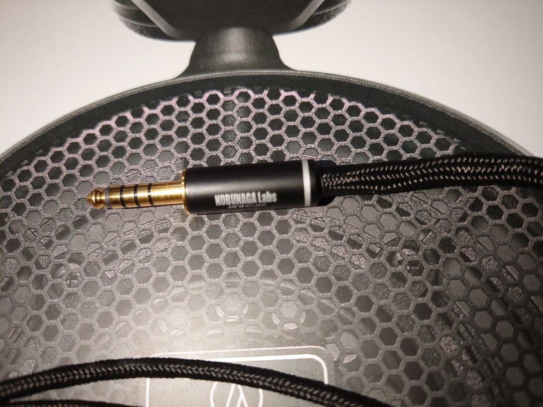 オーディオテクニカR70xと4.4mmケーブル