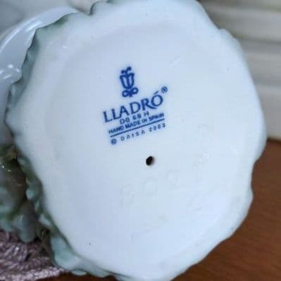 リヤドロLLADRO 「素敵なお花」美品