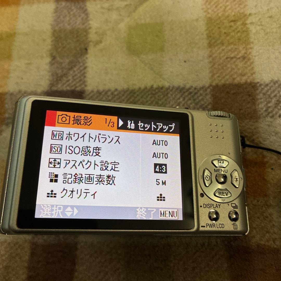 極美品Panasonic パナソニックデジタルカメラ LUMIX DMC-FX8