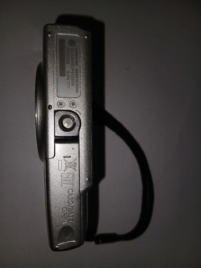 Canon IXY210 シルバー デジタルカメラ