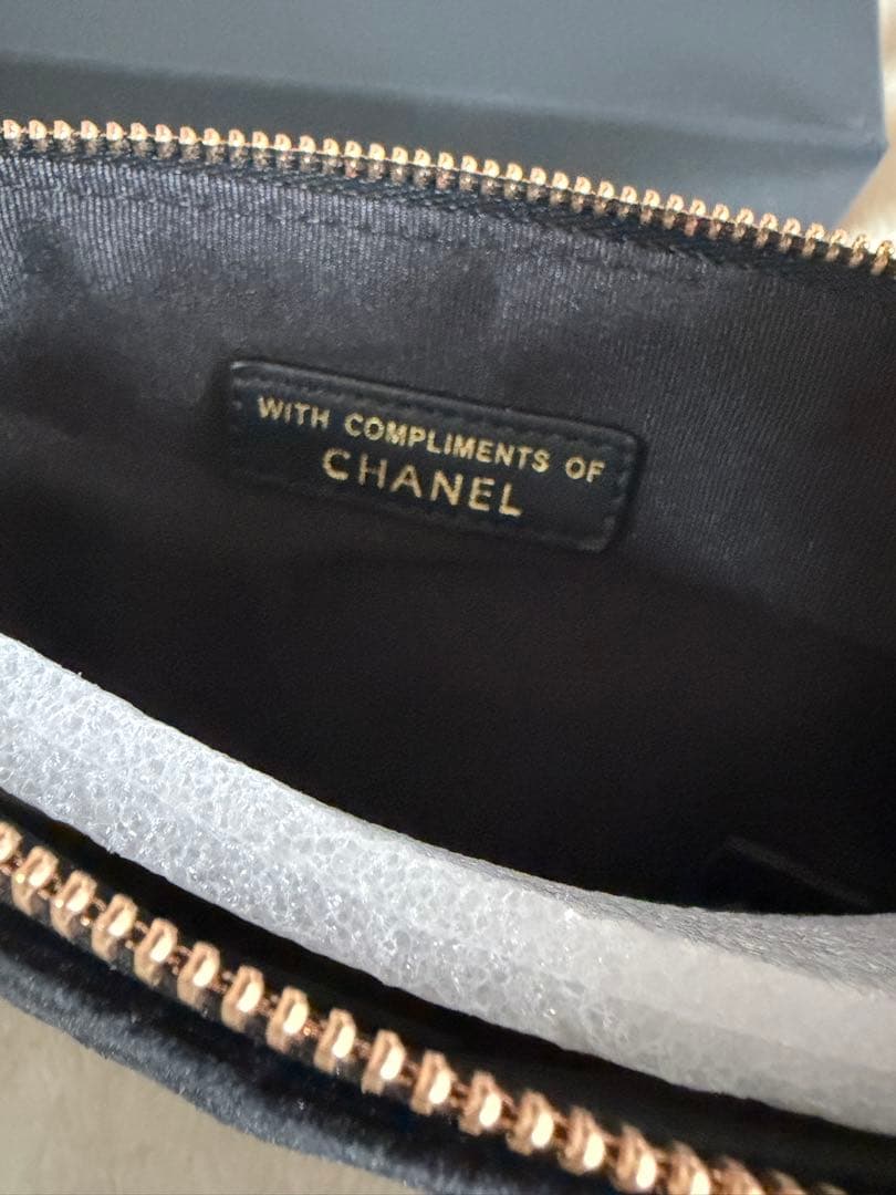 チコCHANEL シャネル ベロア キルティング クラッチバッグ ブラック