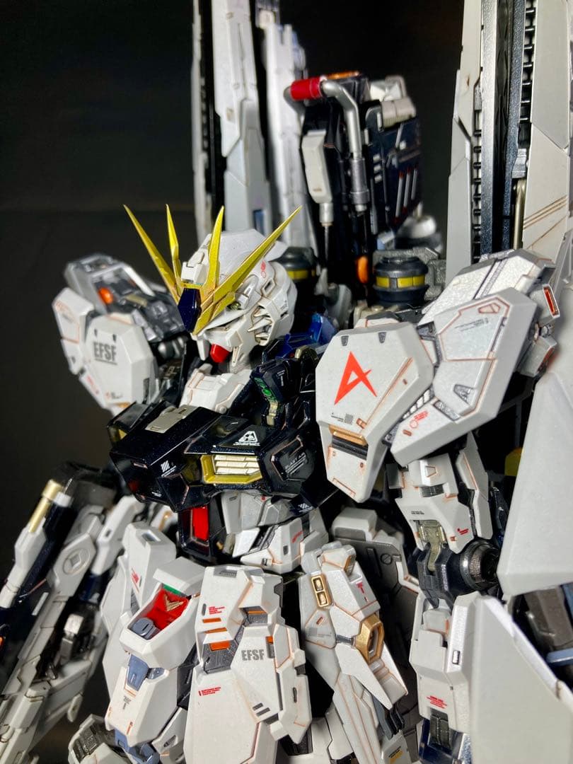 MGEX級 νガンダム 海外スタジオ 塗装済み完成品