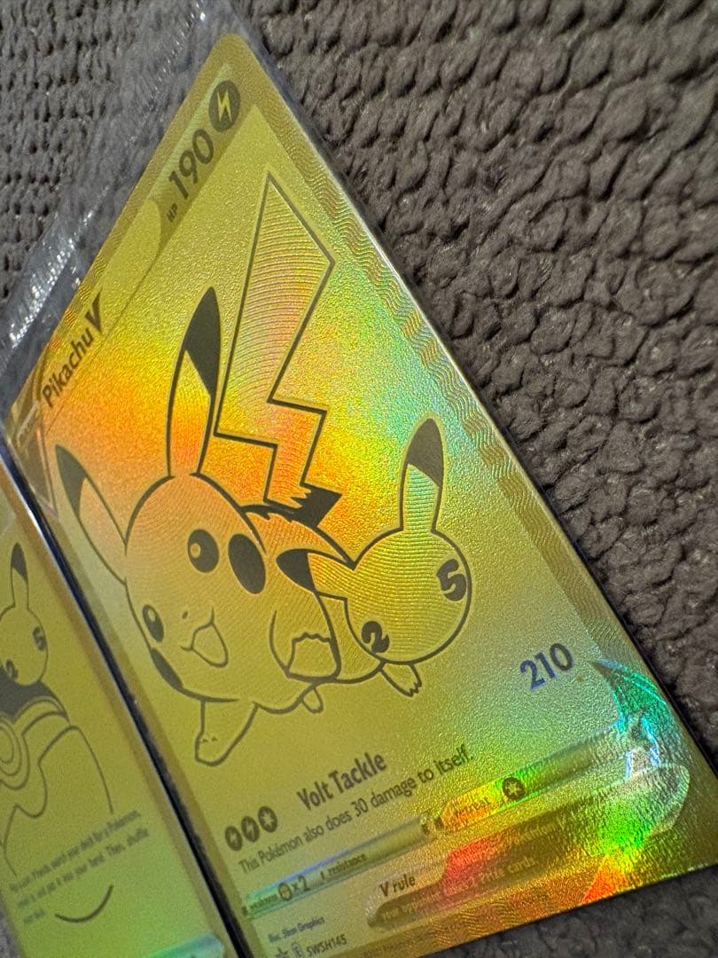 H*i様 ゴールデン ピカチュウV【英語版】モンスターボール/2枚セット/25t