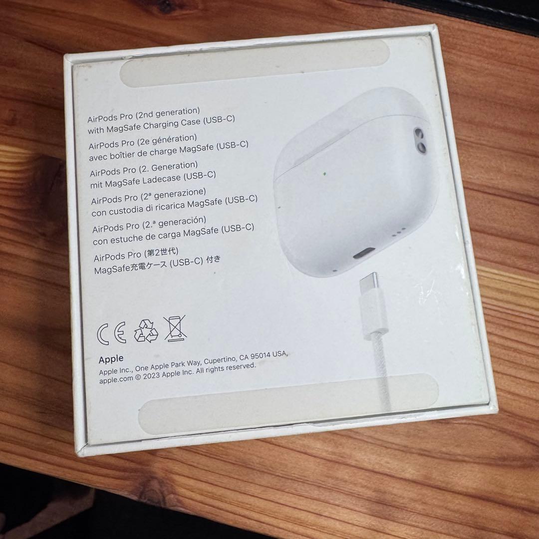 【左耳欠品】Apple AirPods Pro 第2世代 右耳＋充電ケース