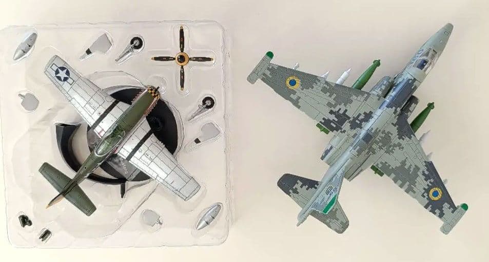 DCSで有名な２機体　su-25とP-51ムスタング　1/72
