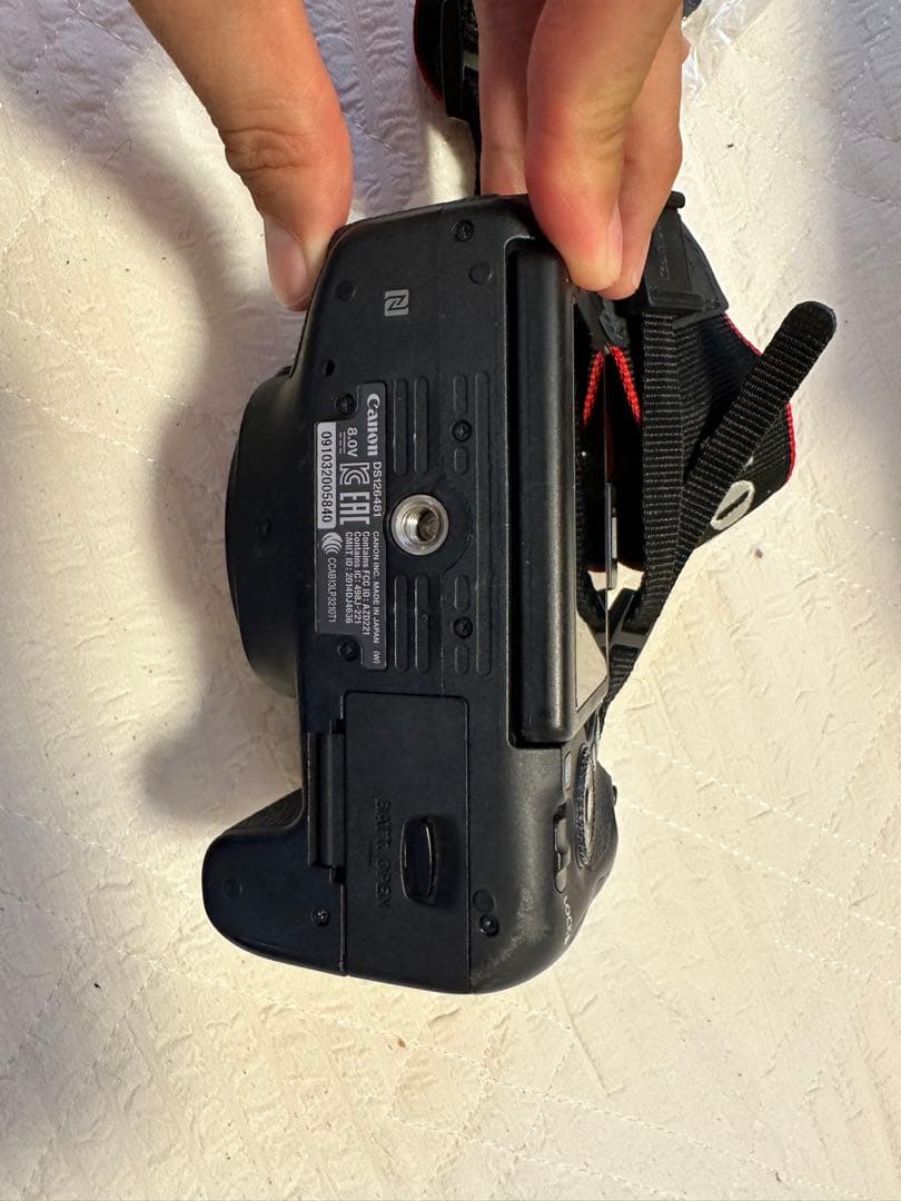 Canon EOS 8000D Wレンズキット♪スマホとつながる♪初心者おすすめ