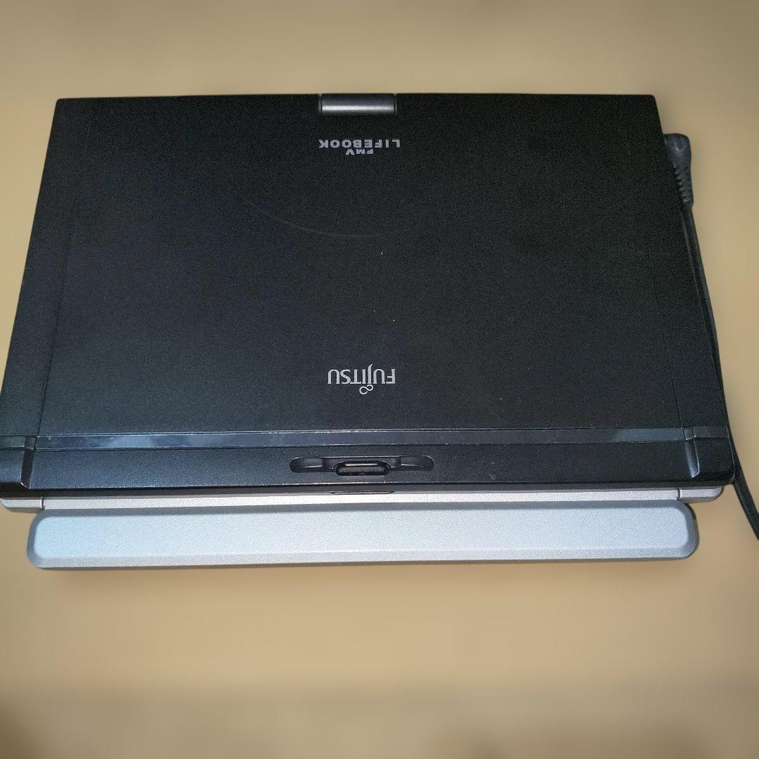 稀少！Fujitsu Lifebook FMV-P8270