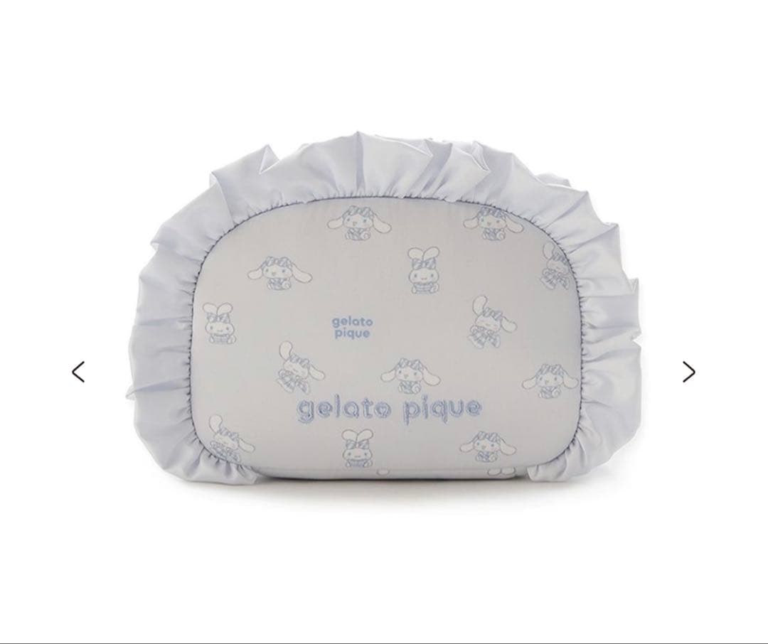 gelato pique シナモロール ポーチ
