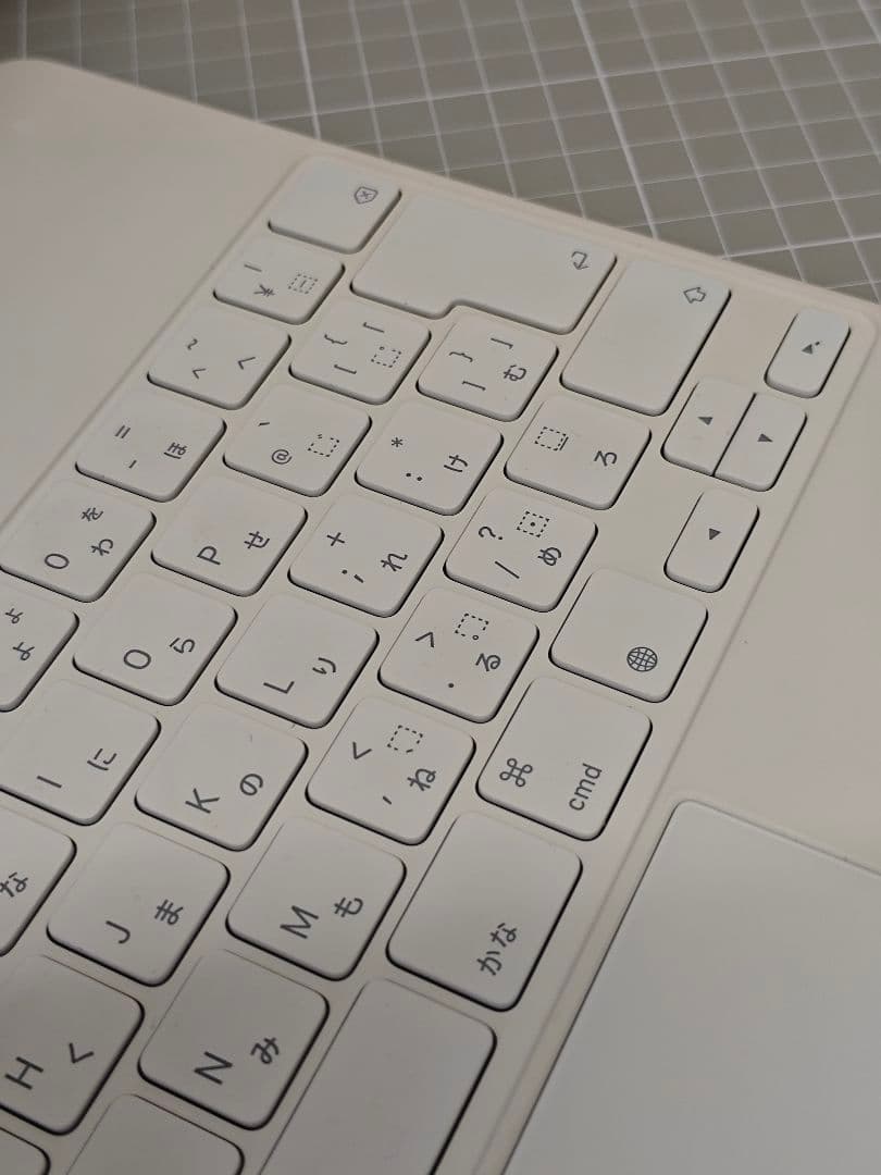 アップル純正 マジックキーボード ipad air M2等に A2480