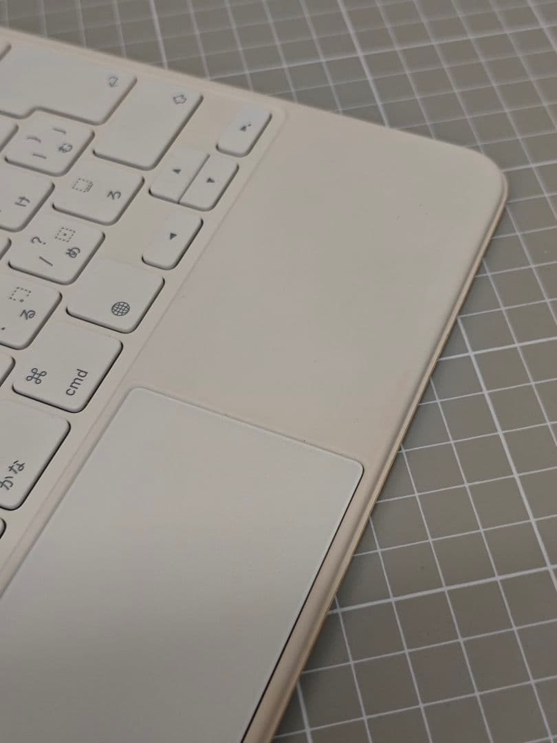 アップル純正 マジックキーボード ipad air M2等に A2480