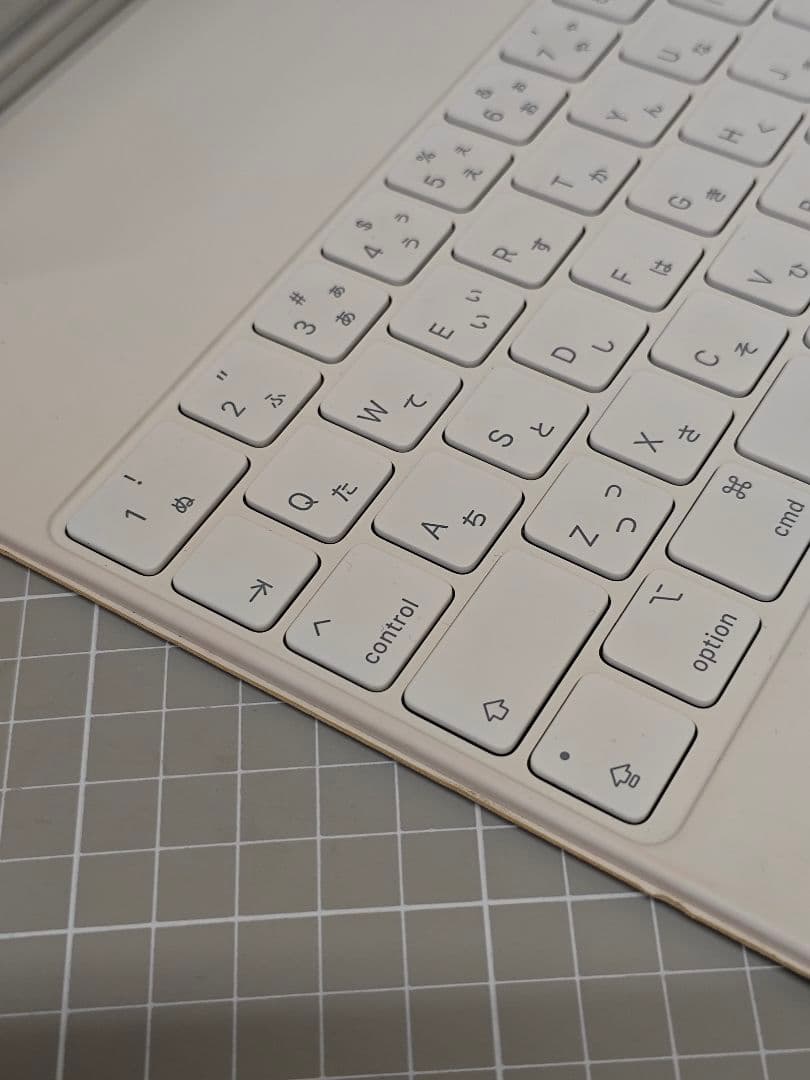 アップル純正 マジックキーボード ipad air M2等に A2480