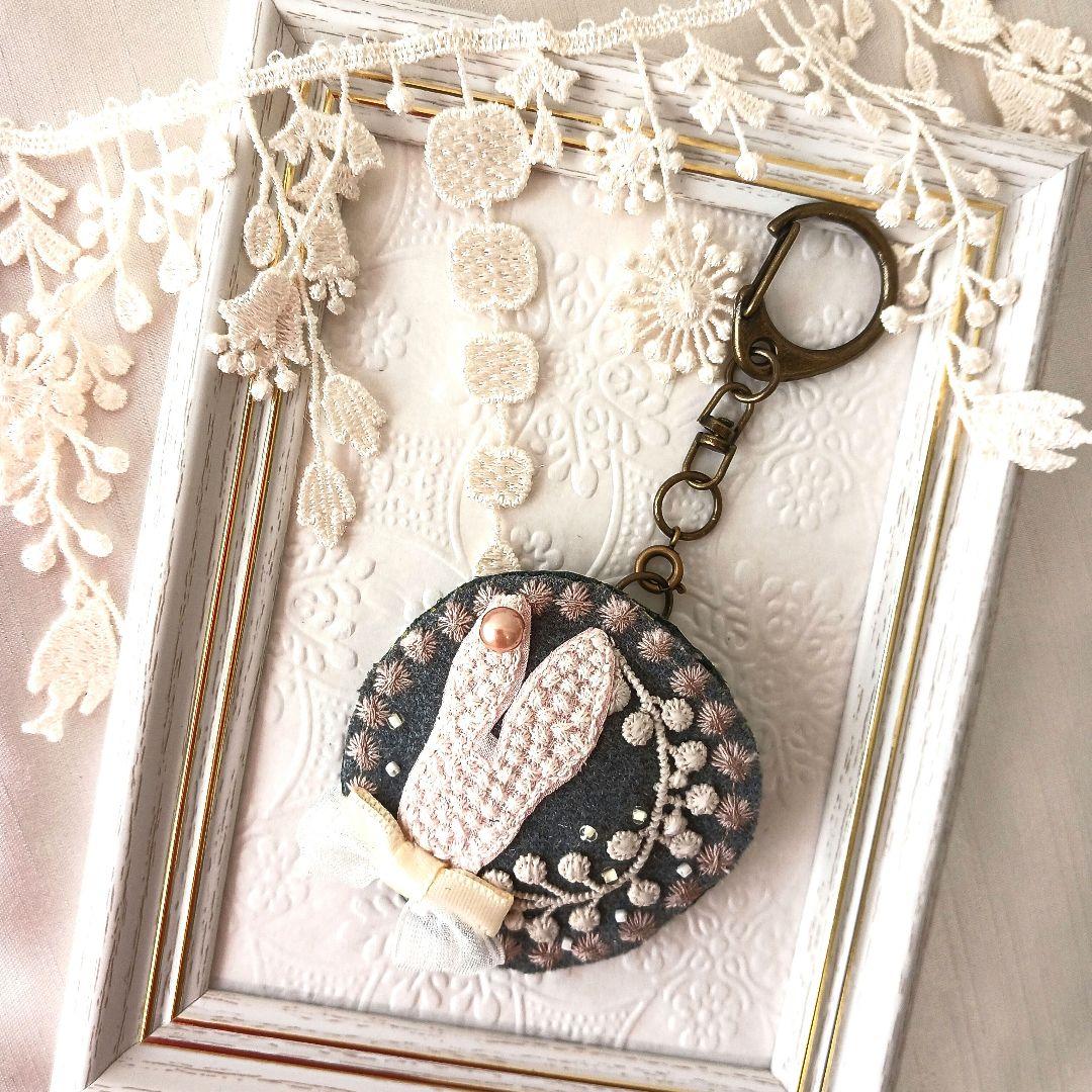 ☆ハンドメイド☆ミナペルホネン※ツーウェイアクセサリー、ブローチ&キーホルダー※